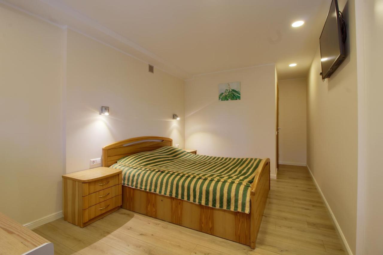 Pas Edgara 2 Apartment Nida Luaran gambar